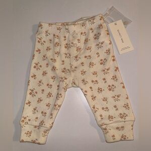 Quincy Mae Pointelle leggings (Newborn)
